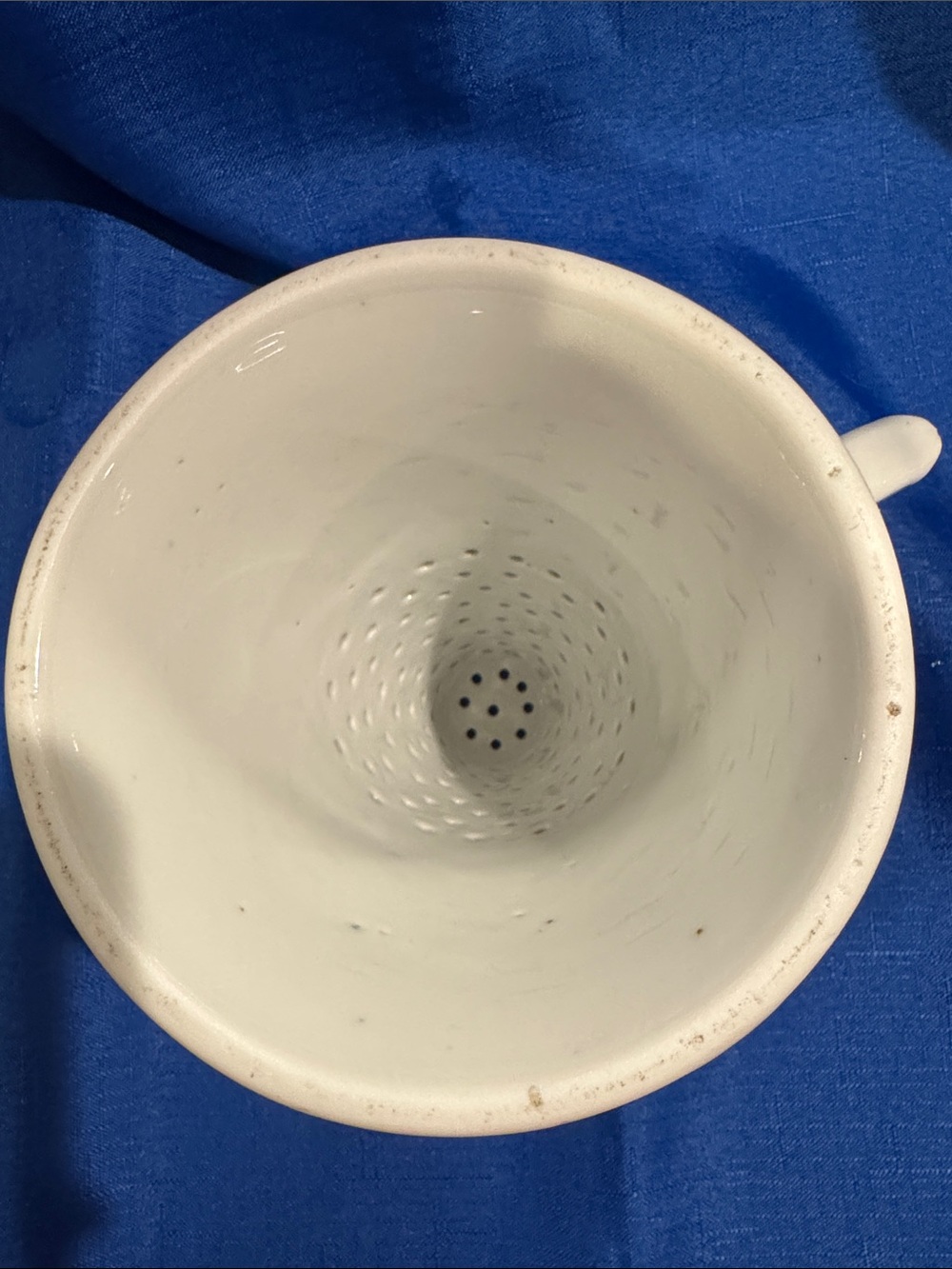 Vintage Porcelain Strainer / Funnel - White with Cobalt Blue Floral Motif - Picture 3 of 8